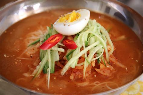  ¿Citar las Virtudes del Apetito con el Spicy Cold Noodle Soup de Liaoyang?